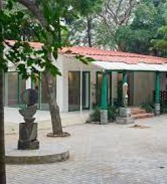 Cholamandal Artists Village