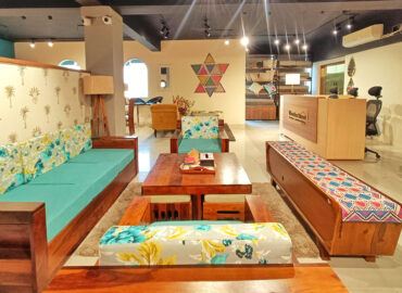 WoodenStreet