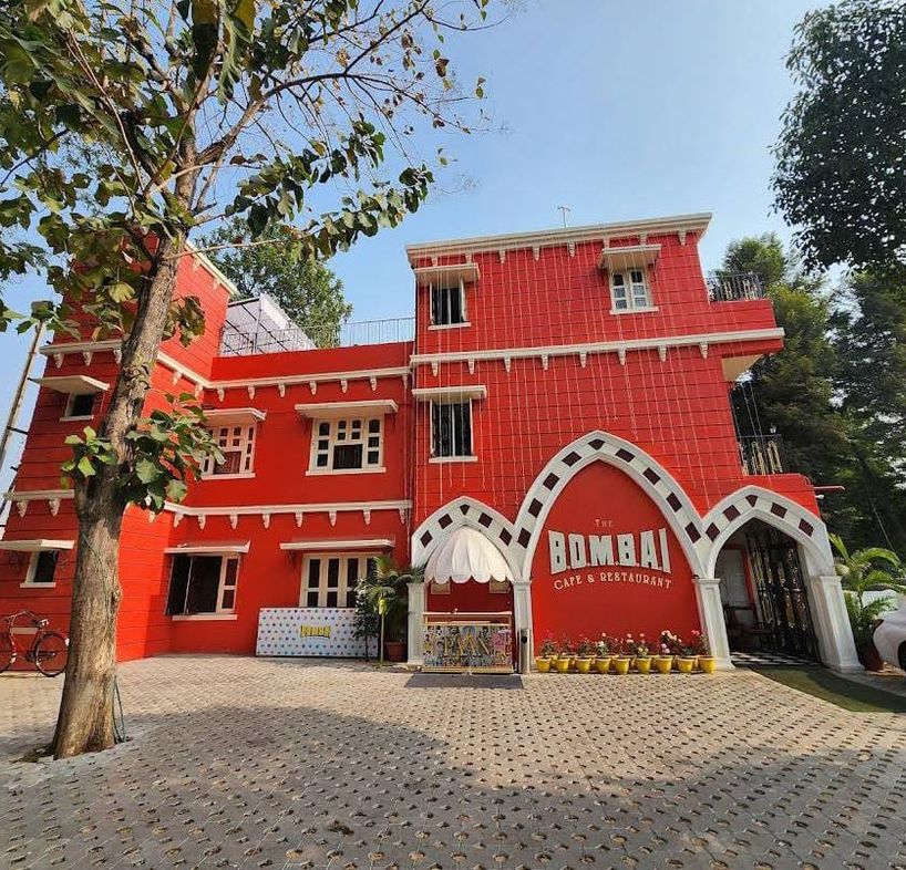 The BOMBAI cafe