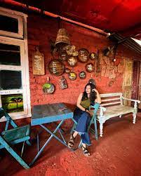 Roots Art Cafe